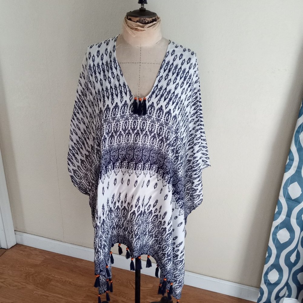 Women's poncho
